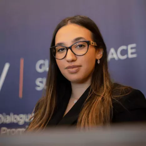 yasmine saada